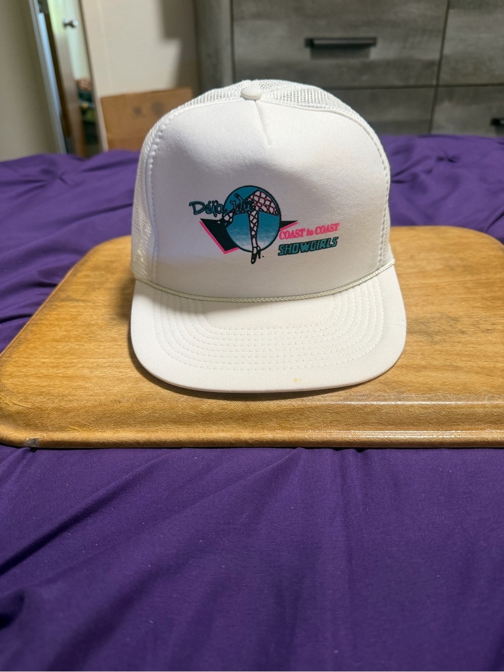 Vintage 90’s Deja Vu Showgirls Coast to Coast Trucker Hat White Snapback